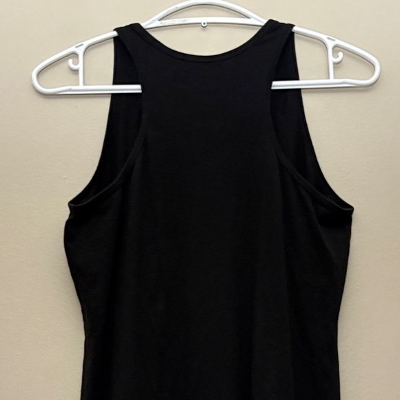 4/$10🎄PUMA Black Racer Back Tank Top - Picture 7 of 9